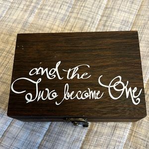 🎉2FOR$10🎉 
MR and Mrs ring box